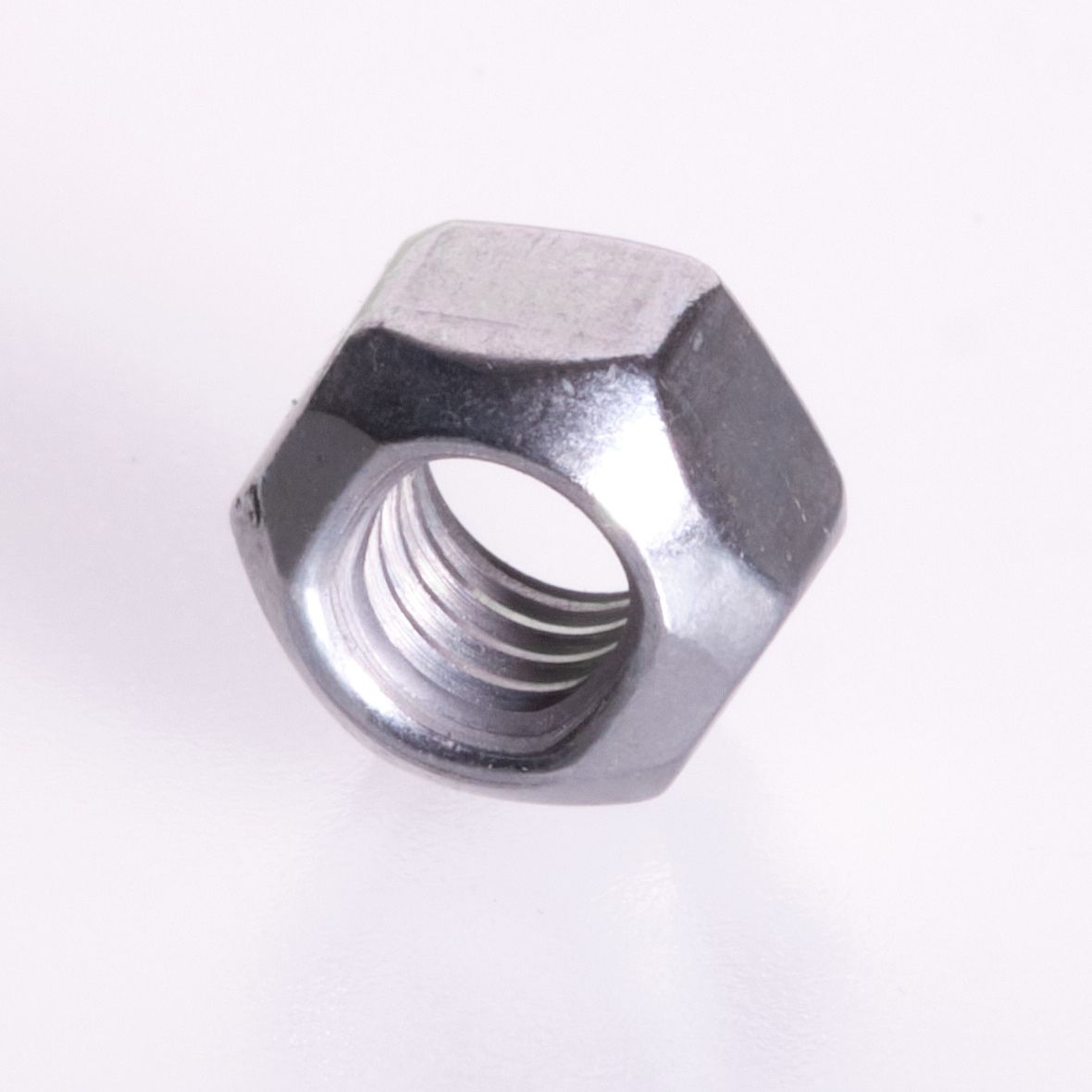 DIN clamping nut